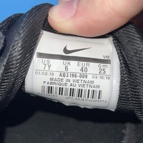 Nike Air Max 720 Black Red Blue Size Men 7 Running Shoe AQ3196-009 Women’s 8.5 - Picture 10 of 12